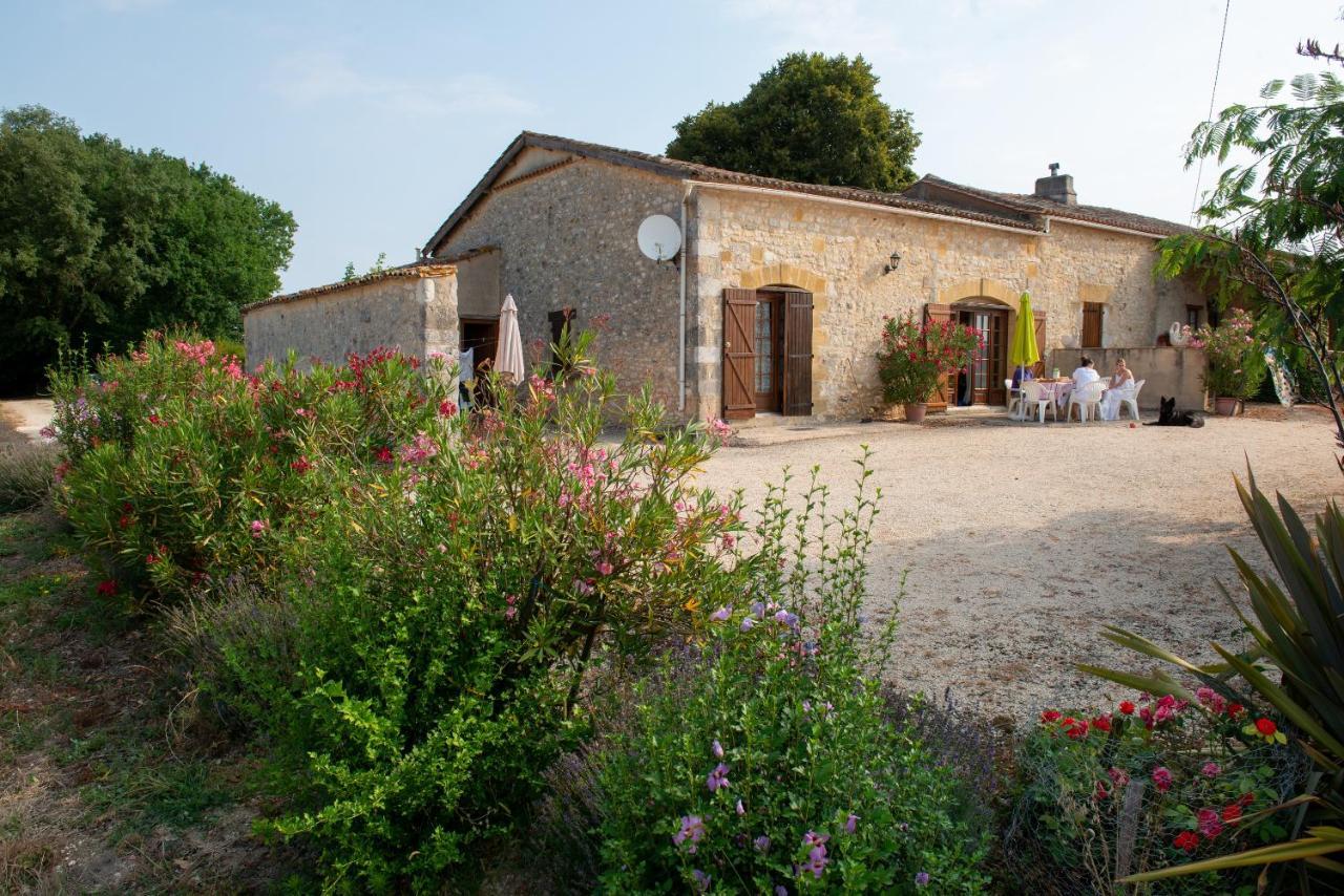 Gites De La Vaysse Vergt-de-Biron Bagian luar foto